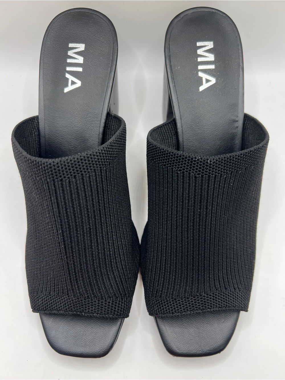 MIA Hilary Black Ribbed Knit Block Heel Mules Slide Women’s Size 7.5 - Peep Toe